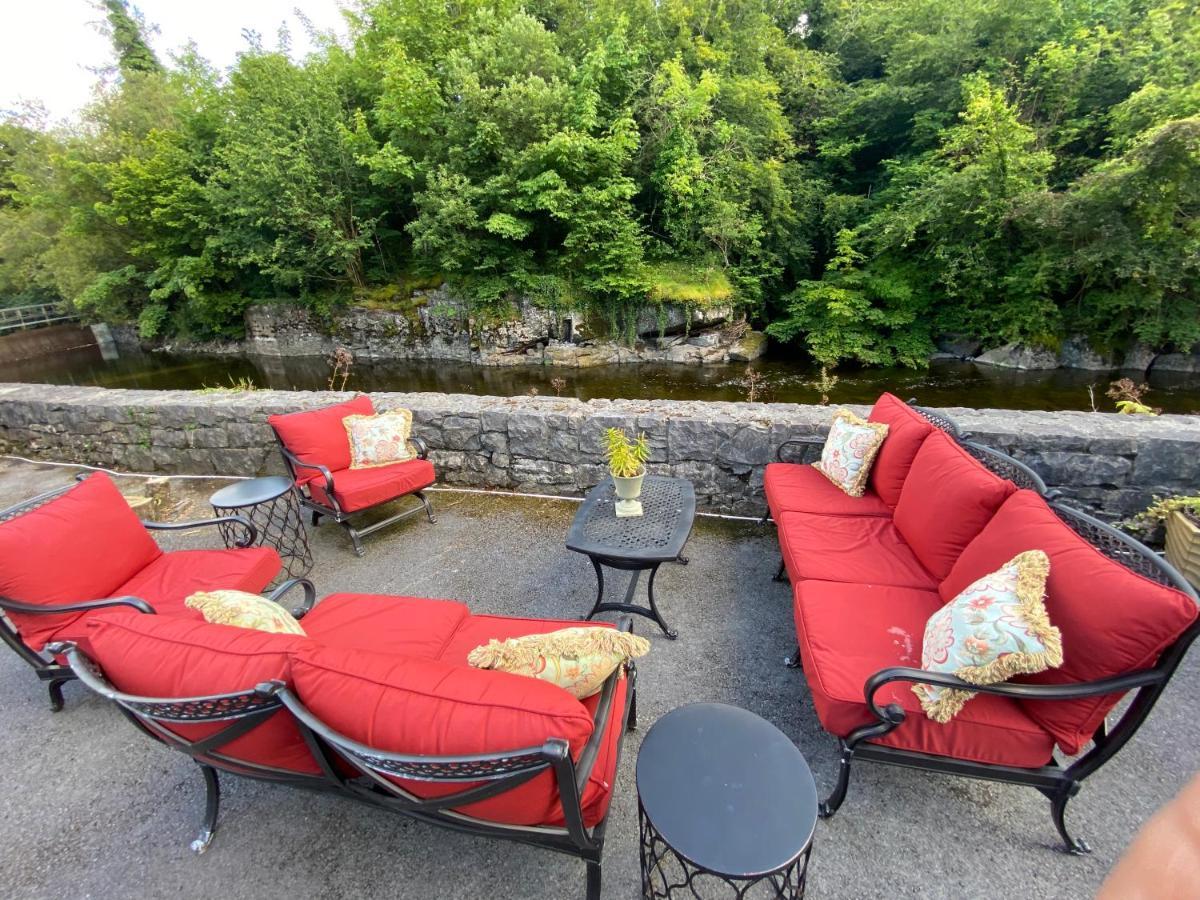 Salmon Weir Lodge Cong Exterior foto
